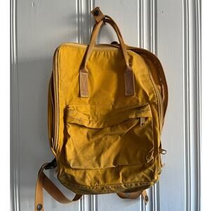Fjallraven kanken pack yellow